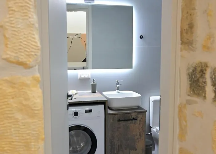 Silver Luxury Chania Center